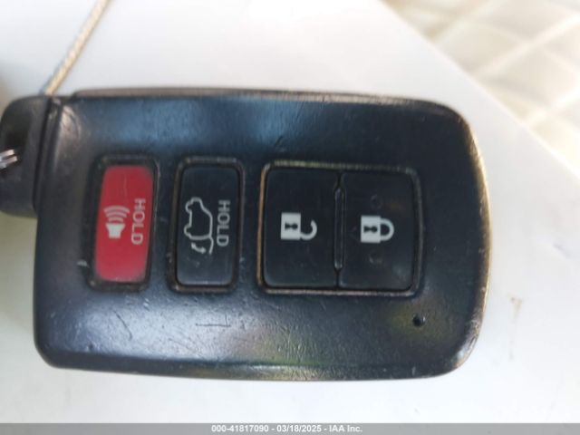 5TDJZRFH9HS519911 Toyota Highlander Xle