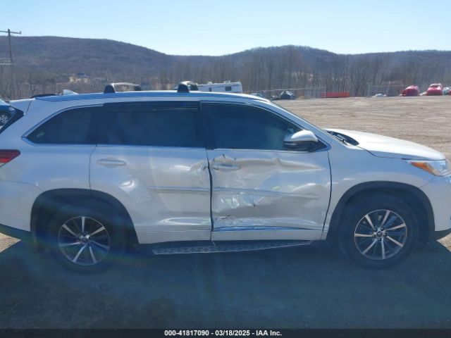 5TDJZRFH9HS519911 Toyota Highlander Xle