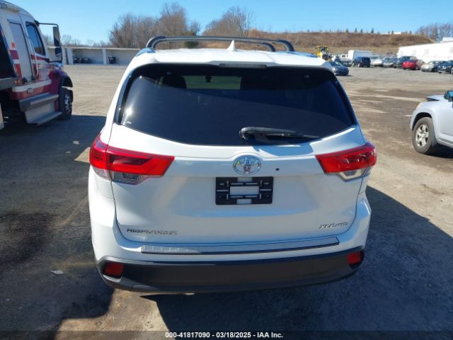 5TDJZRFH9HS519911 Toyota Highlander Xle