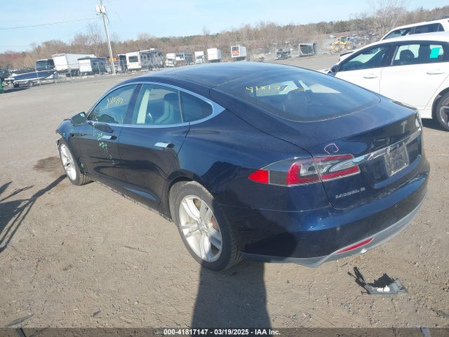 2013 TESLA MODEL S 5YJSA1CN7DFP28067 Photo 2
