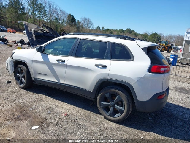 1C4PJLAB1HD240854 Jeep Cherokee Altitude Fwd