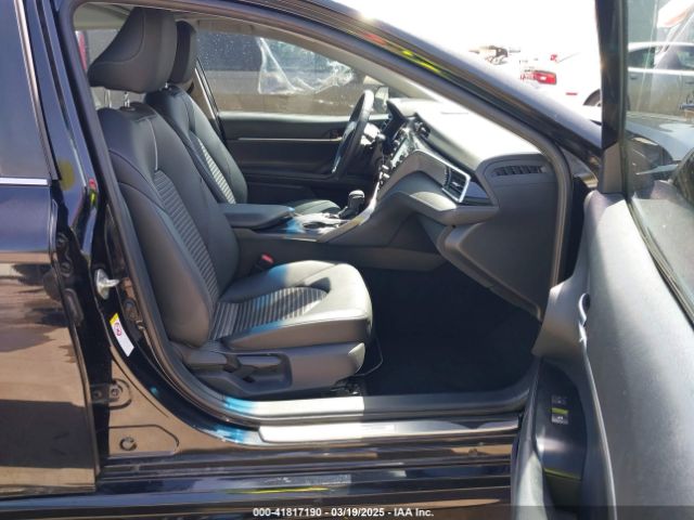4T1B11HK9JU671495 Toyota CAMRY SE