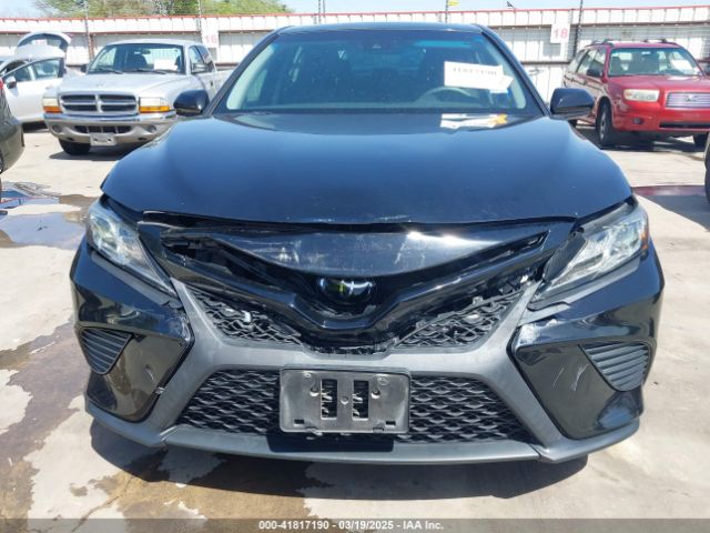 4T1B11HK9JU671495 Toyota CAMRY SE