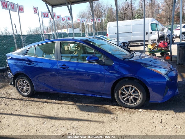 Toyota Prius Two 2016 JTDKBRFU9G3516237 Image 14