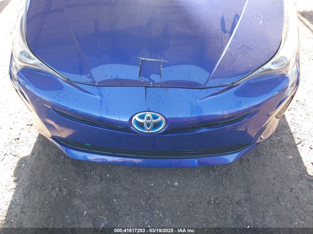 Toyota Prius Two 2016 JTDKBRFU9G3516237 Image 20
