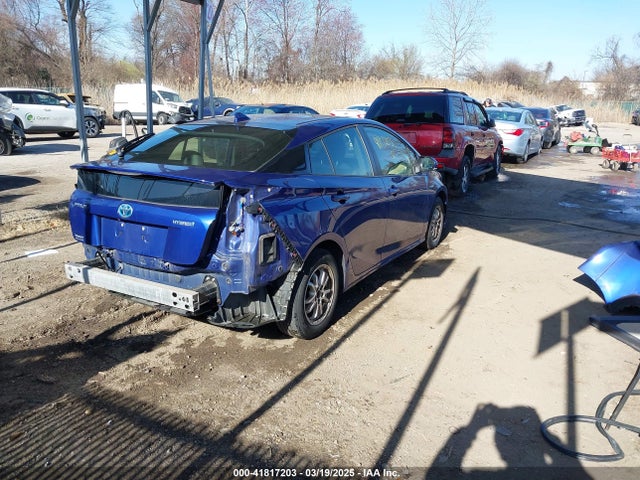 Toyota Prius Two 2016 JTDKBRFU9G3516237 Image 4