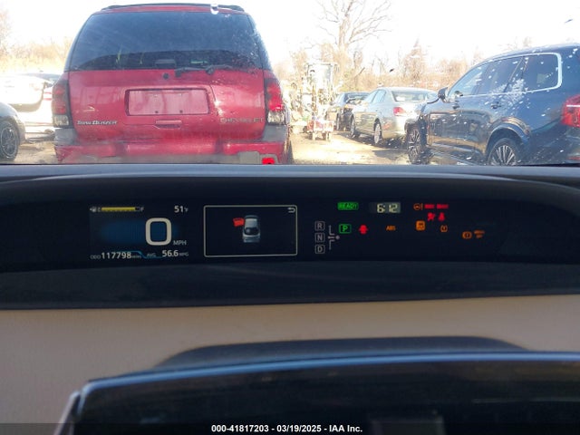 Toyota Prius Two 2016 JTDKBRFU9G3516237 Image 7