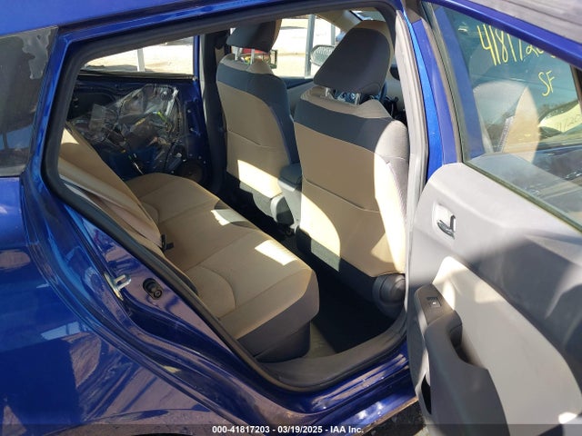 Toyota Prius Two 2016 JTDKBRFU9G3516237 Image 8