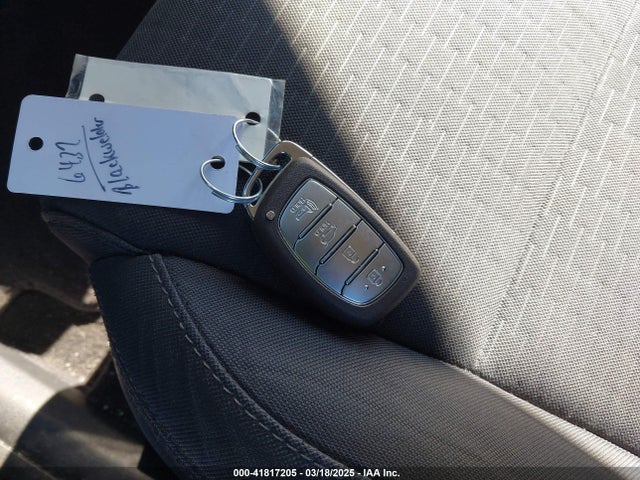 KM8J33AL7MU325387 Hyundai TUCSON SEL