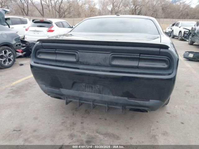2C3CDZATXFH712765 Dodge Challenger R/t
