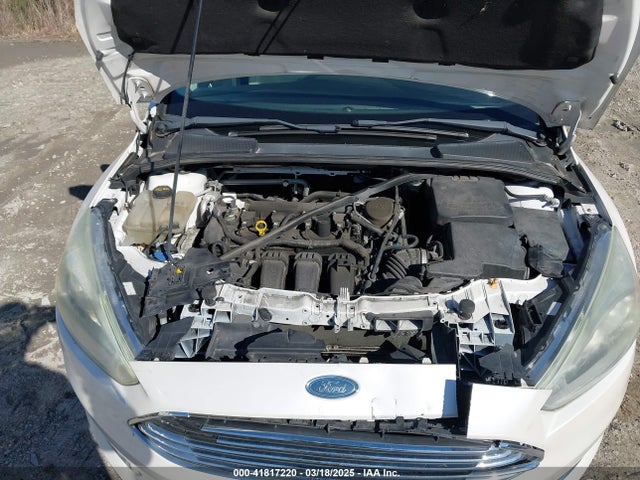 1FADP3N29GL266110 Ford Focus Titanium