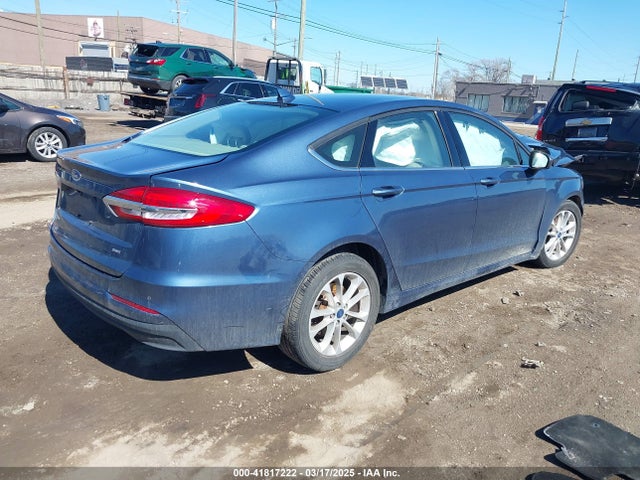 Ford FUSION SE 2019 3FA6P0H75KR238698 Image 4