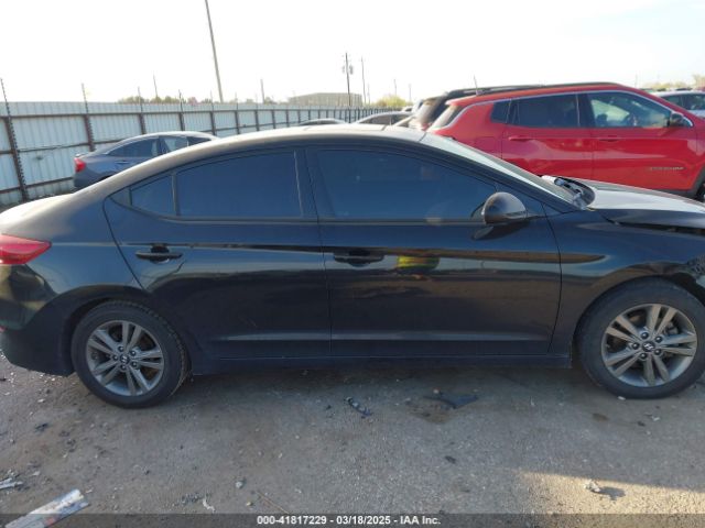 5NPD84LF9JH400256 Hyundai Elantra Value Edition