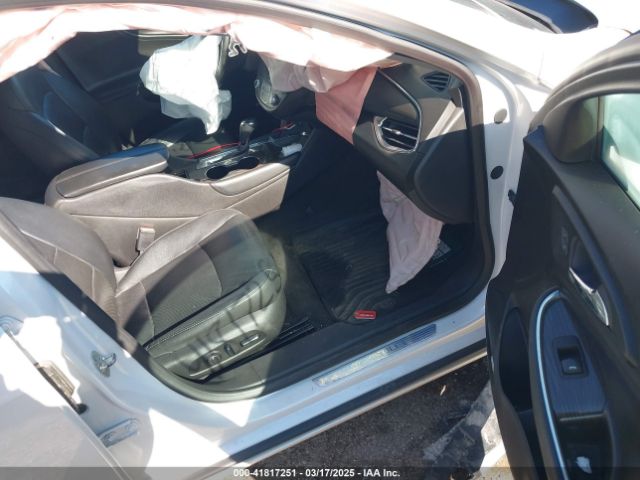 1G1ZE5SX1JF120025 Chevrolet Malibu Premier