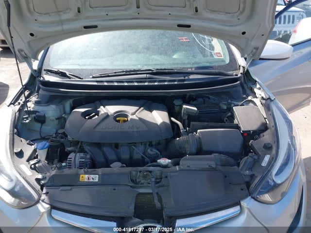 5NPDH4AE1GH792295 Hyundai ELANTRA SE