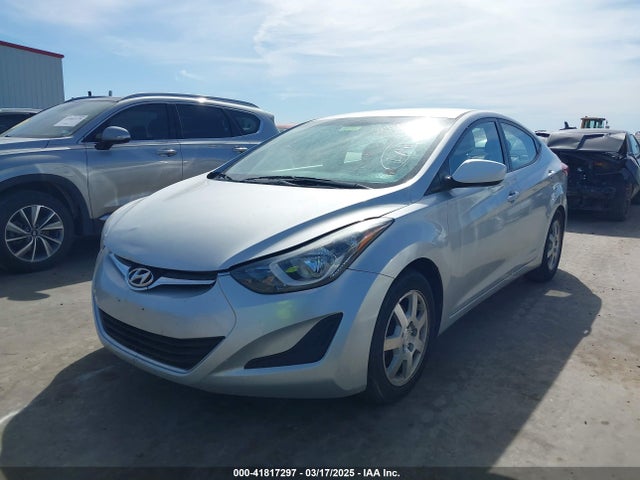 5NPDH4AE1GH792295 Hyundai ELANTRA SE