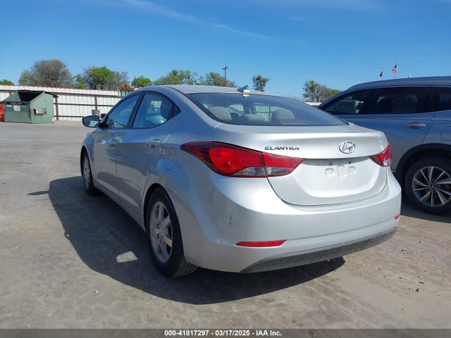 5NPDH4AE1GH792295 Hyundai ELANTRA SE