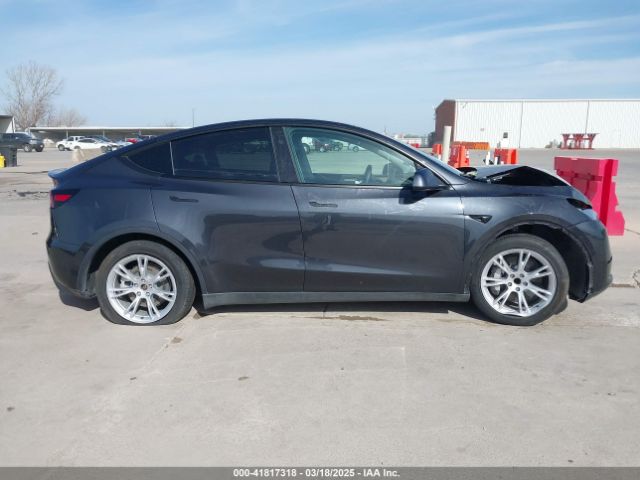 7SAYGDED9RF044789 Tesla Model Y Long Range Dual Motor All-wheel Drive/rwd