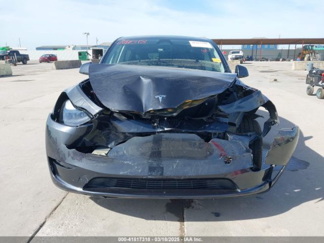 7SAYGDED9RF044789 Tesla Model Y Long Range Dual Motor All-wheel Drive/rwd