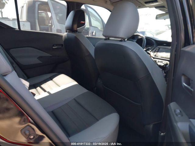 3N1CP5DV7RL490435 Nissan KICKS SR