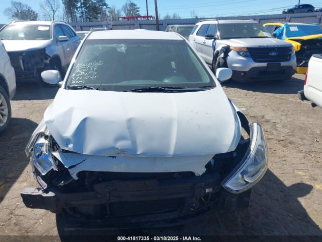 KMHCT4AEXHU375996 Hyundai ACCENT SE