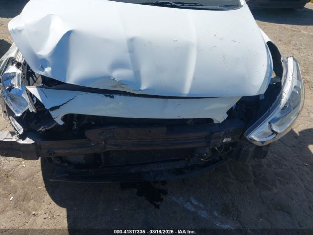 KMHCT4AEXHU375996 Hyundai ACCENT SE