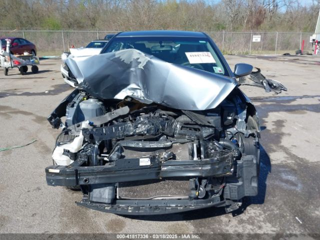 KMHCT4AE3HU373698 Hyundai Accent Value Edition