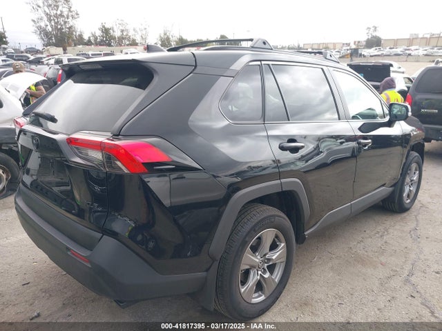 2T3W1RFV7RW358249 Toyota Rav4 Xle