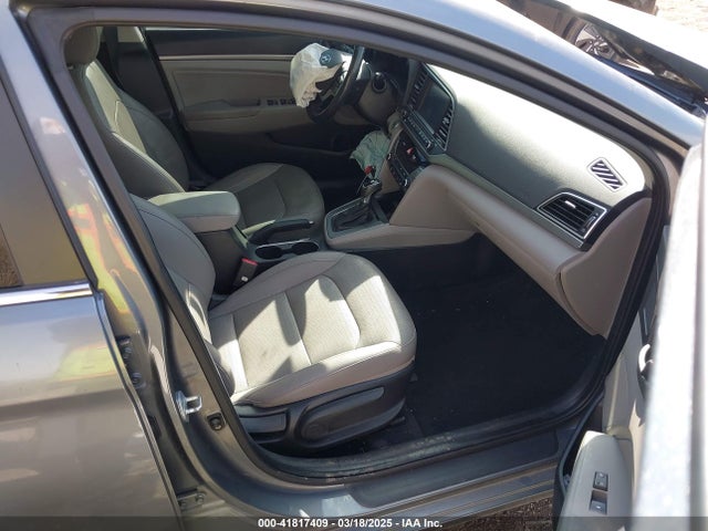 KMHD84LF7HU061895 Hyundai Elantra Limited