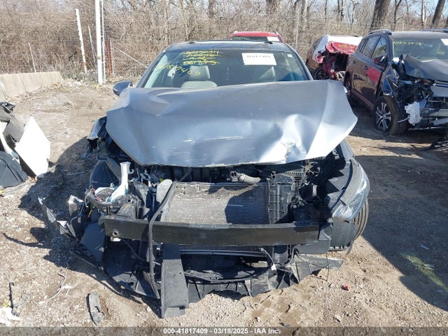KMHD84LF7HU061895 Hyundai Elantra Limited