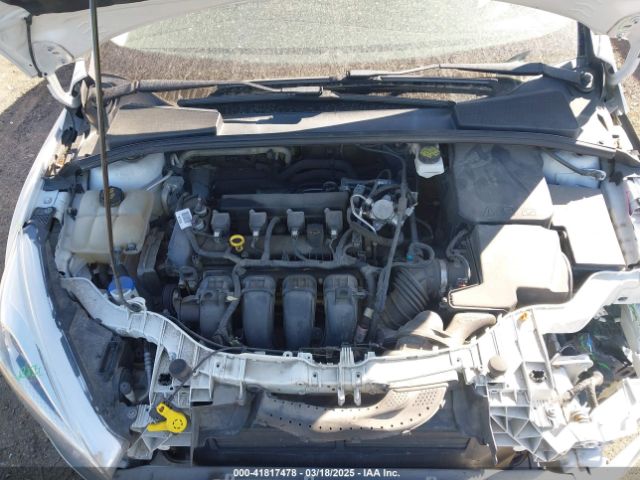 1FADP3E2XJL266642 Ford FOCUS S