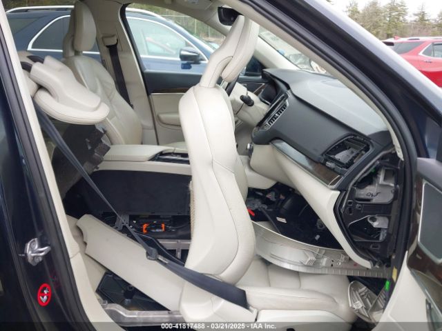 YV4A22PK2G1060042 Volvo Xc90 T6 Momentum