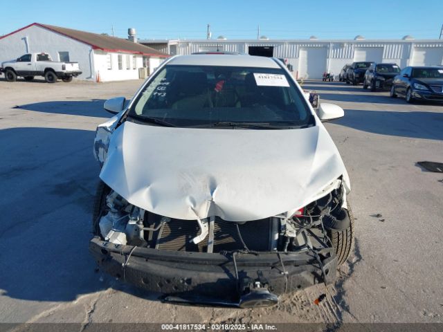 5YFBURHE0HP666505 Toyota COROLLA LE