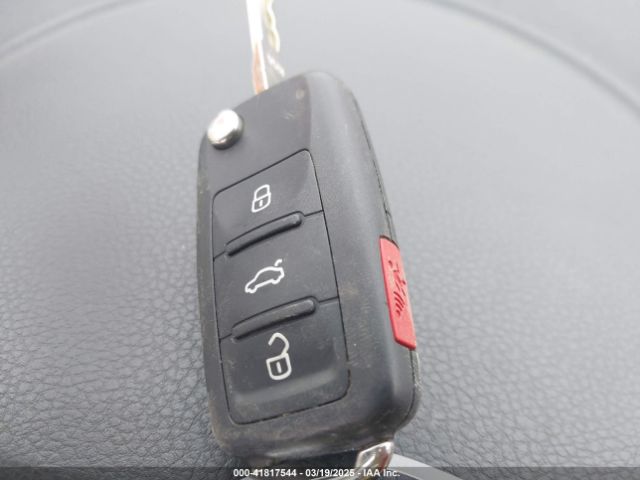 WVGBV7AX0GW550784 Volkswagen TIGUAN SE