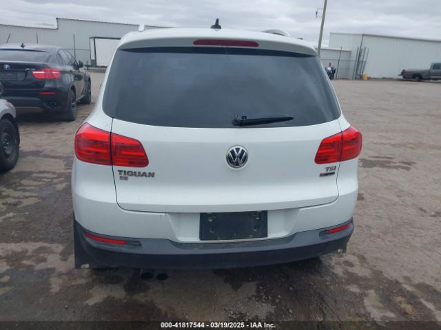 WVGBV7AX0GW550784 Volkswagen TIGUAN SE