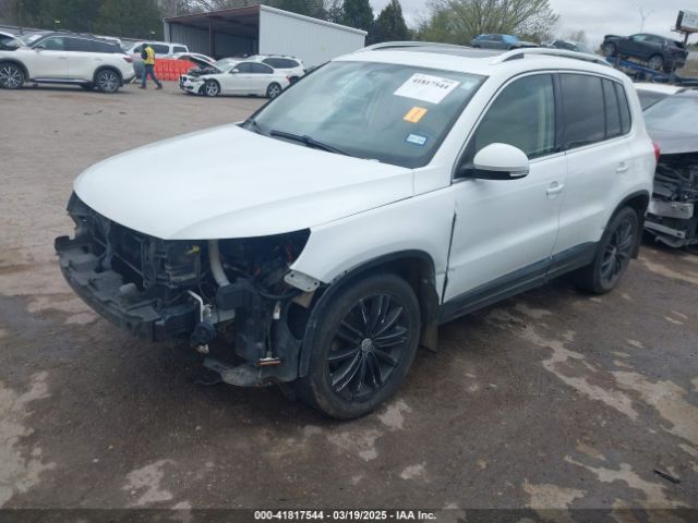 WVGBV7AX0GW550784 Volkswagen TIGUAN SE