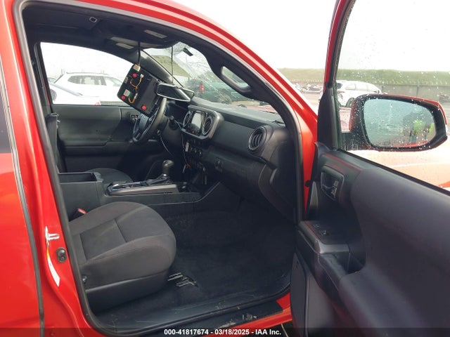 3TMAZ5CNXHM029450 Toyota Tacoma Trd Sport
