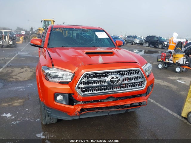 3TMAZ5CNXHM029450 Toyota Tacoma Trd Sport