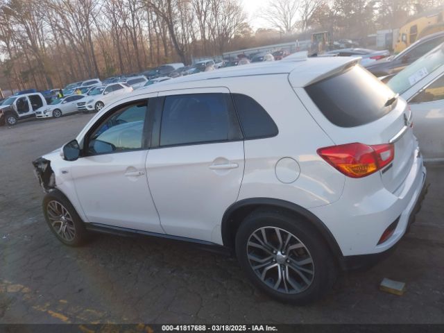JA4AP3AW1JU024932 Mitsubishi Outlander Sport 2.4 Se