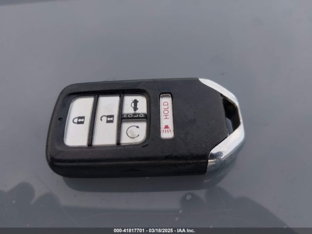 1HGCV2F93JA041929 Honda Accord Touring 2.0t