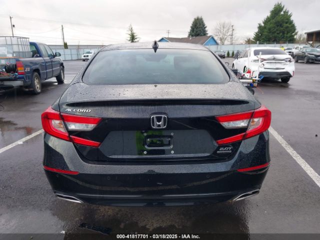 1HGCV2F93JA041929 Honda Accord Touring 2.0t