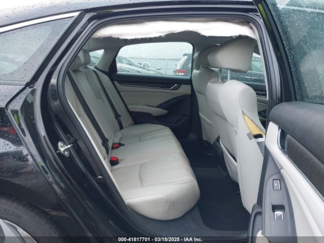 1HGCV2F93JA041929 Honda Accord Touring 2.0t