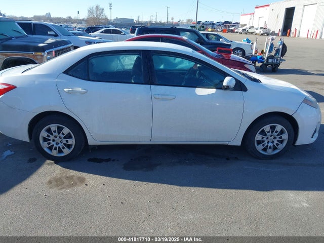 Toyota Corolla S 2016 5YFBURHE1GP366020 Image 13