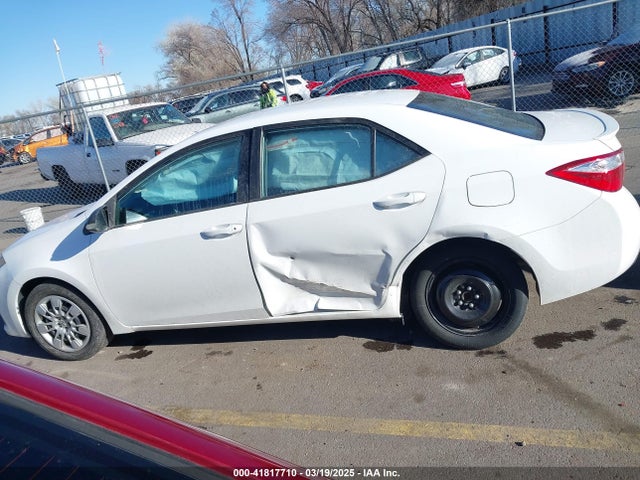 Toyota Corolla S 2016 5YFBURHE1GP366020 Image 14