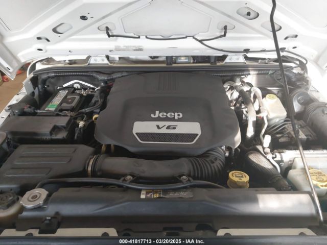1C4BJWDG3HL597509 Jeep Wrangler Unlimited Sport