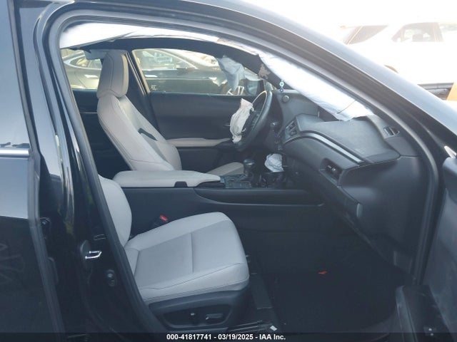 JTHP3JBH6N2048515 Lexus UX 200