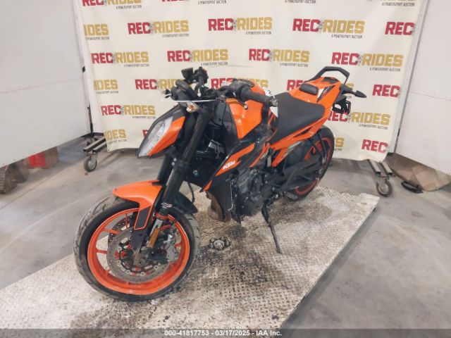 2022 KTM 890 VBKTU9409NM842186 Photo 1