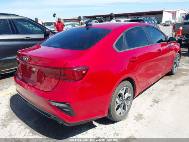 3KPF24AD9ME330665 KIA Forte Lxs