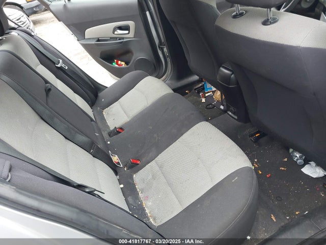 1G1PA5SG6E7275673 Chevrolet Cruze Ls Auto