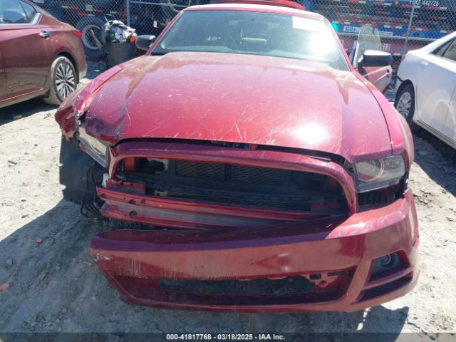 1ZVBP8EM8E5322665 Ford Mustang V6
